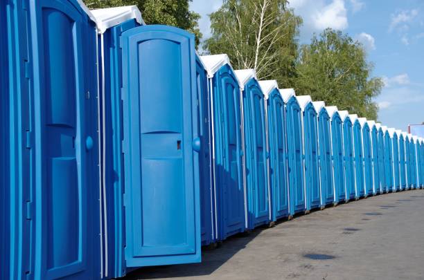 Best Portable toilet rental for construction  in East Alton, IL